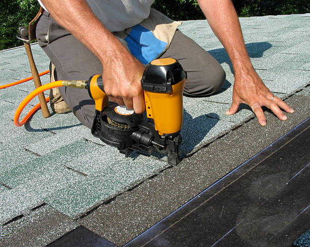 Quick and Trustworthy Emergency Roof Repair Services in Windsor, IL